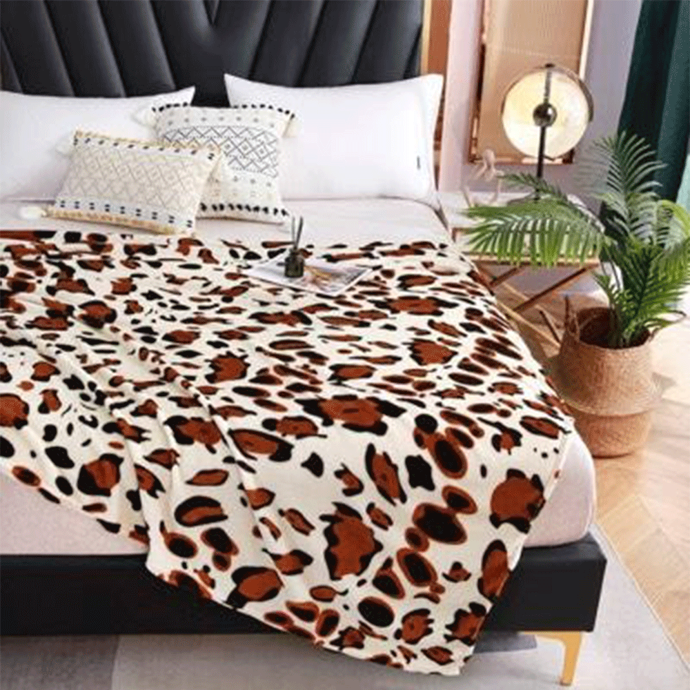 Pulag Soft Flannel Fleece Blanket, Cozy and Lightweight, 59 x 78 inch (150 x 200 cm)