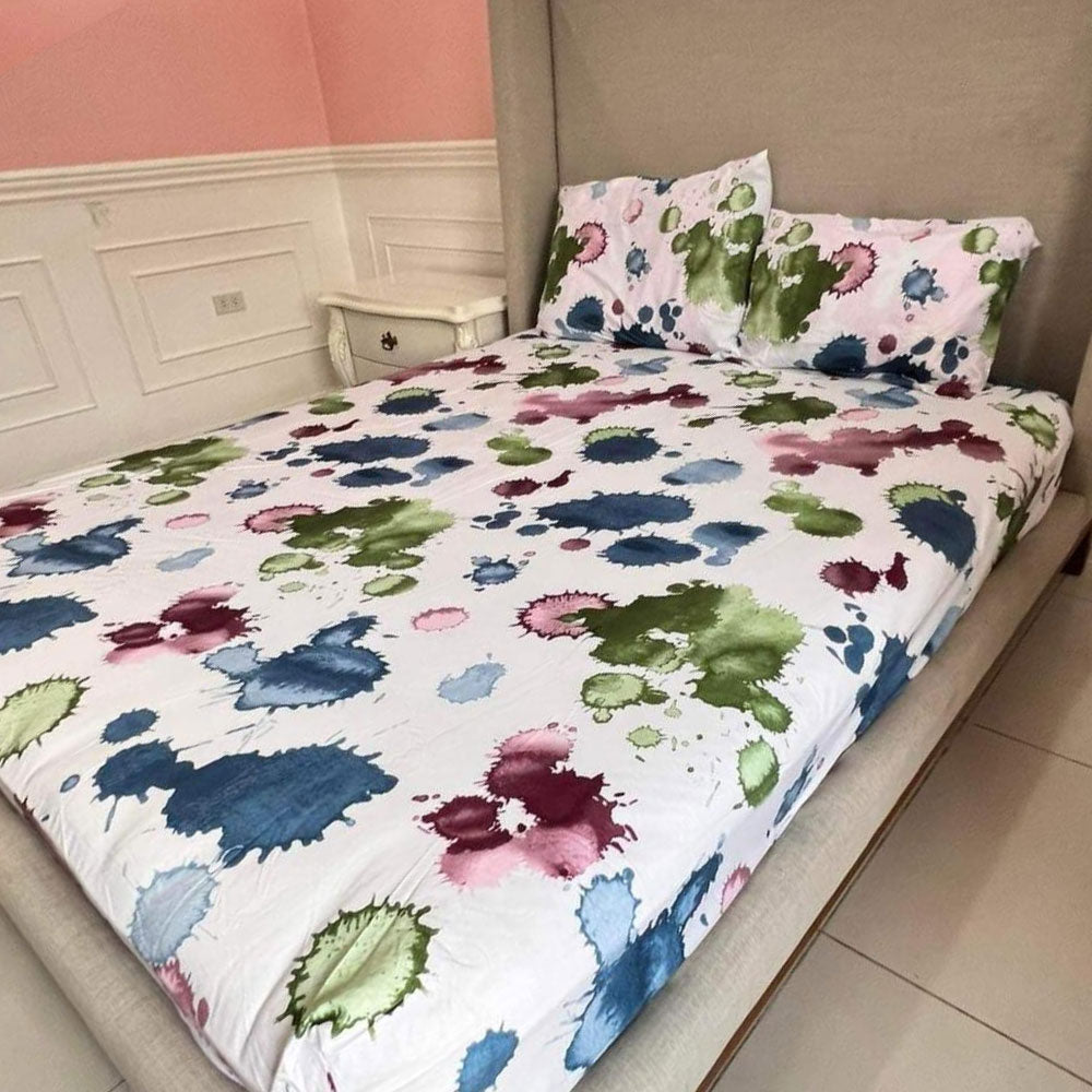 Artistic Stroke 3-in-1 Watercolor Bedding Set (1 Full Gartered Fitted Bedsheet with 2 Pillowcases)